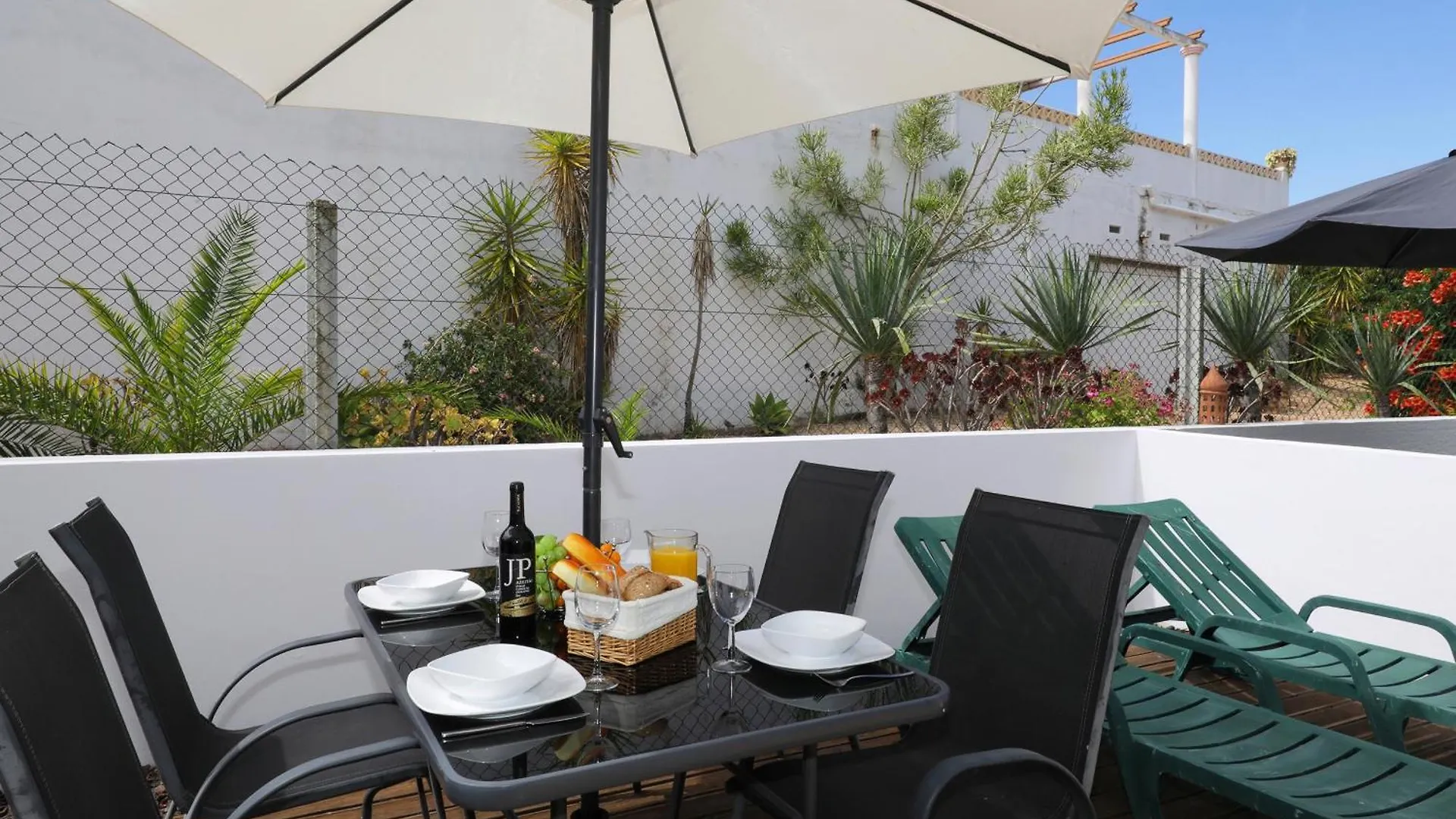 Apartment Vista Mar-Beach 1Km, Shared Pool Fuzeta